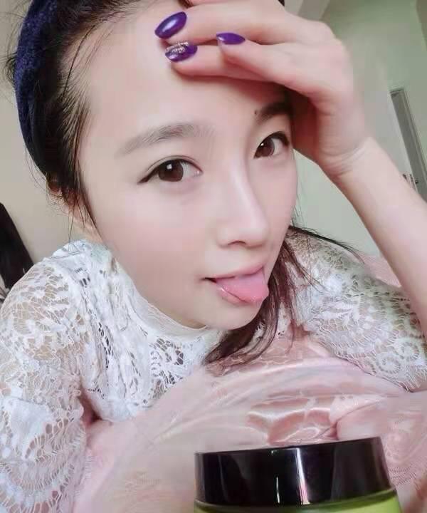 浦东区性感尤物大咪咪