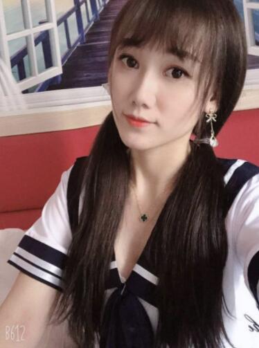 兼职美女 初凉  妹子身材性感